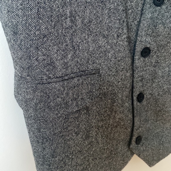 Tailored Vest - Picture 6 of 6